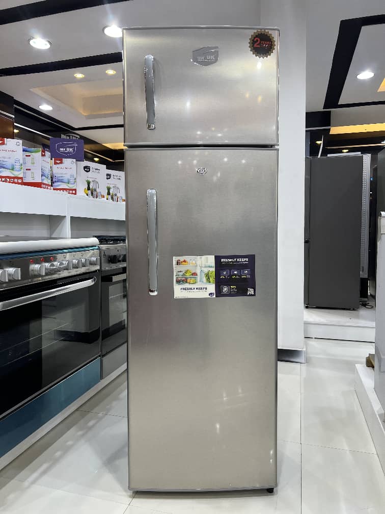 Fridge UK  136 Lita 252