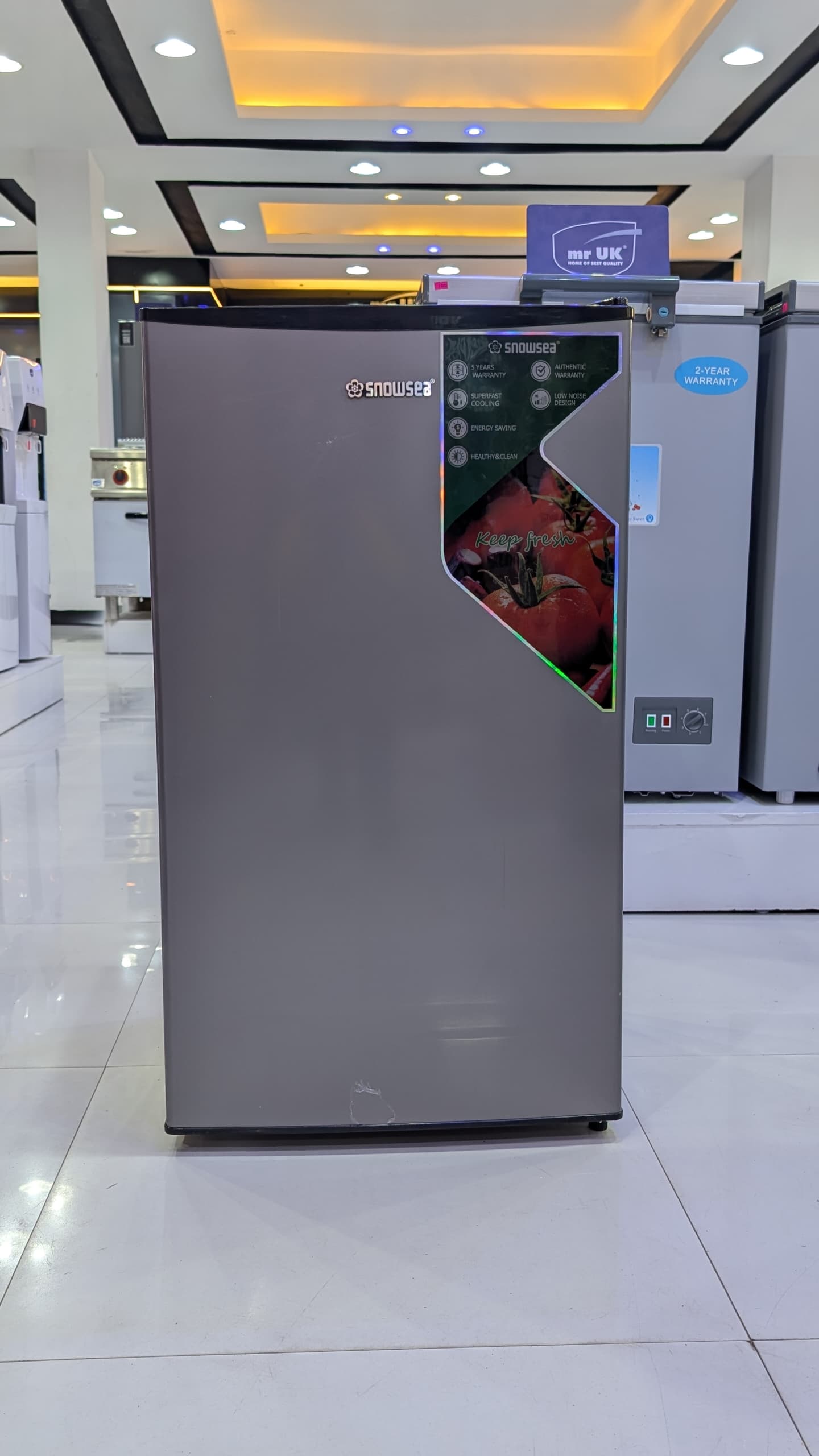 SNOWSEA REFRIGERATOR